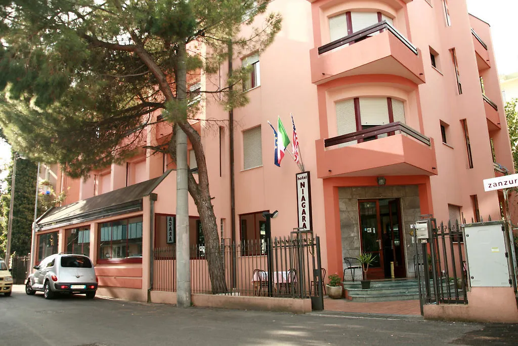 Niagara Hotel Rimini 3*,