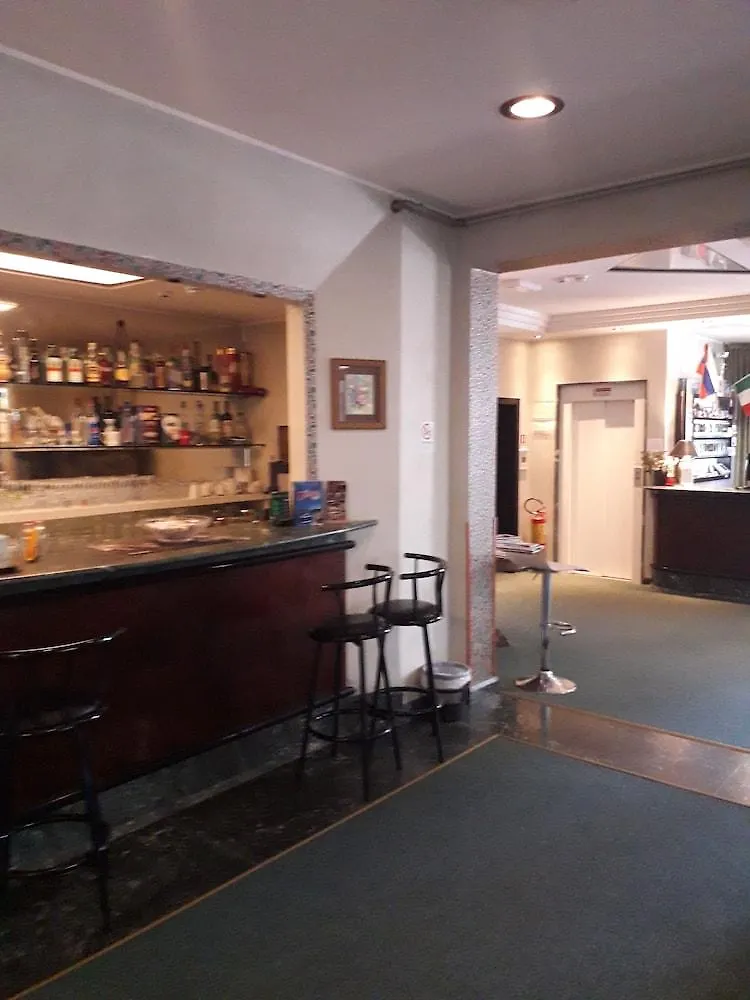 Niagara Hotel 里米尼 3*,  意大利