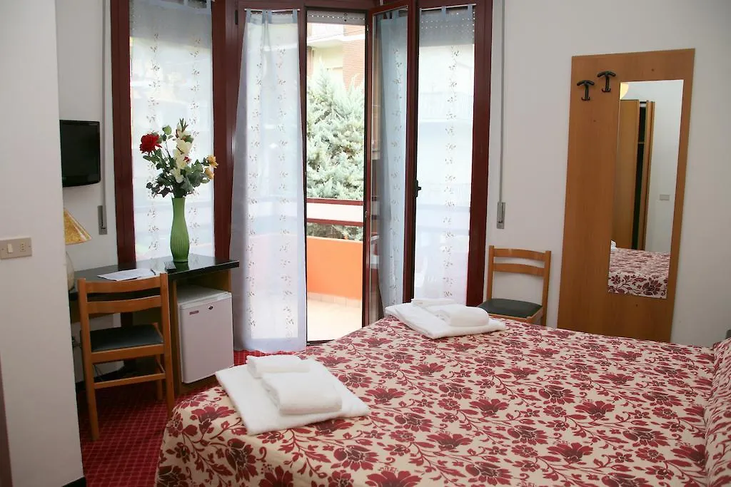 Niagara Hotel 里米尼